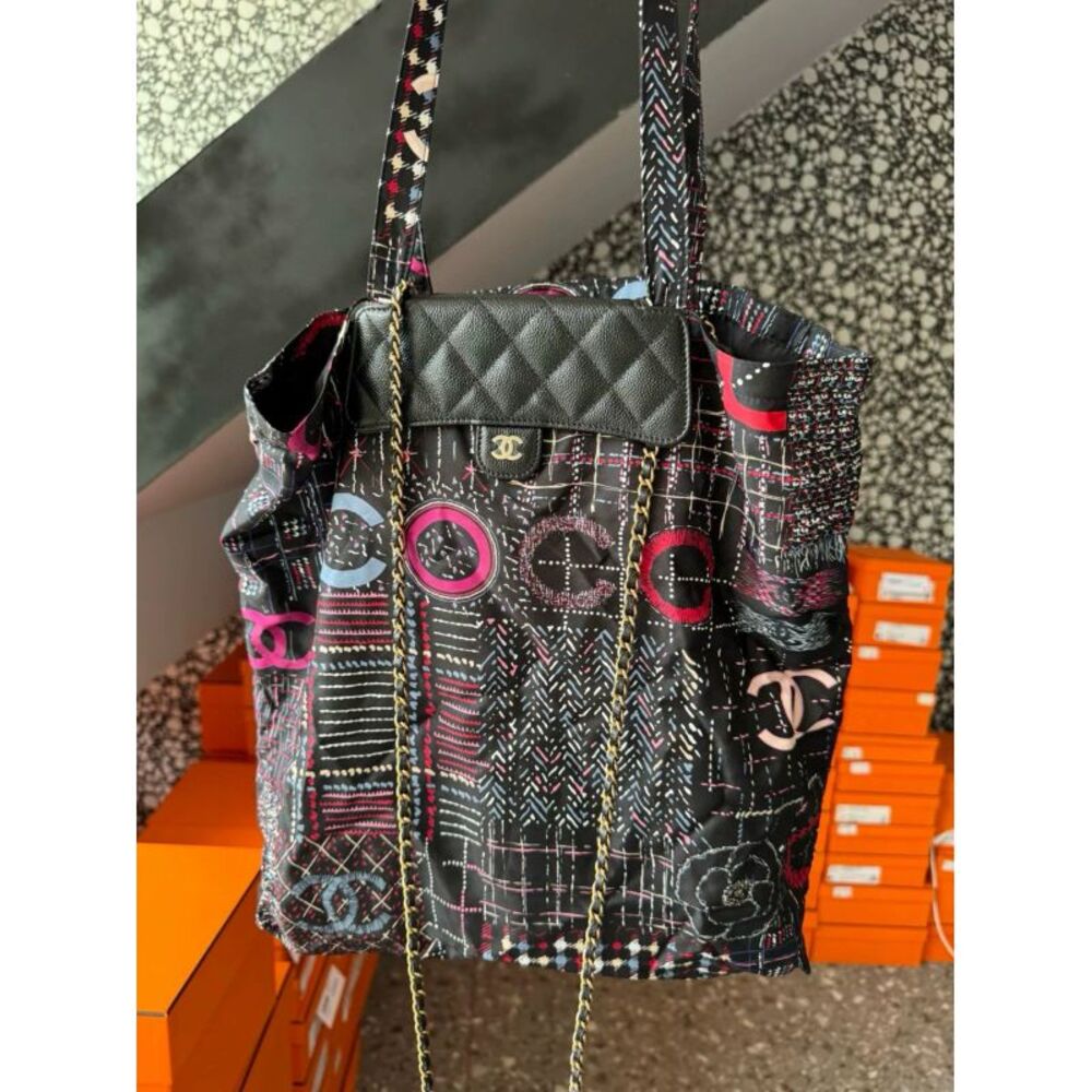 Chanel Women Pre-Loved Bag Very Good Condition